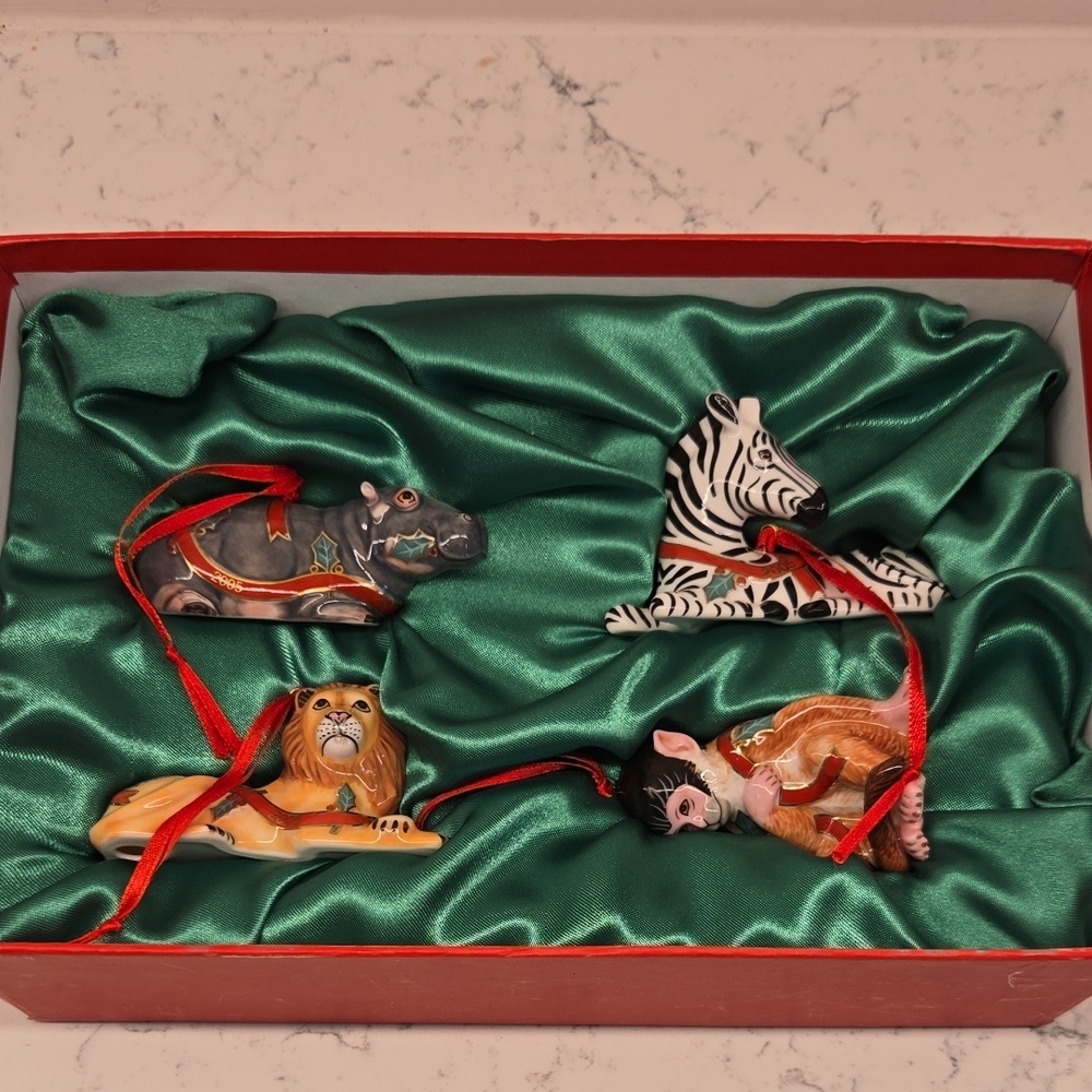 Lynn Chase Ceramic Animal Christmas Ornaments NIB